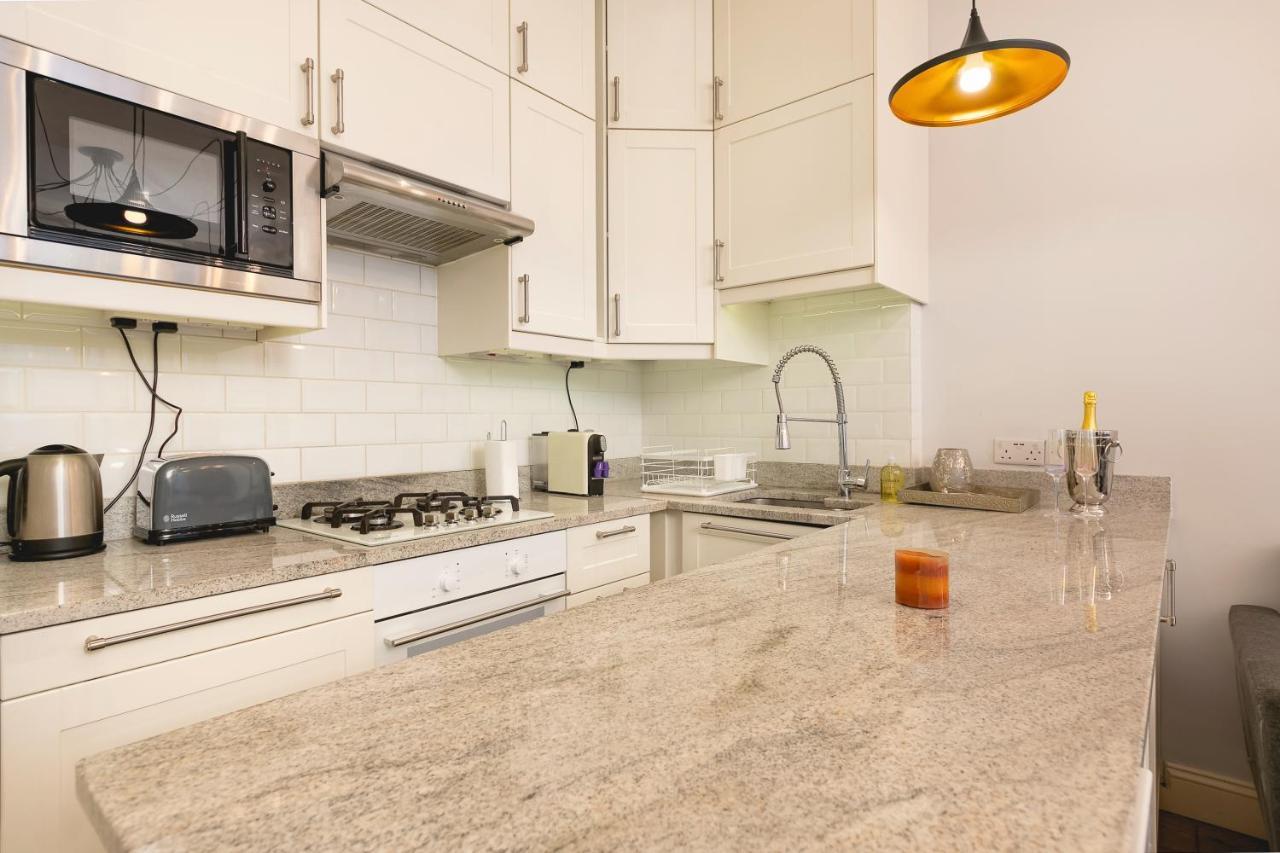 Penthousestays Notting Hill - Spacious 3 Bedroom King Bed Apartment - Near Portobello Road & Kensington High Street Лондон Экстерьер фото